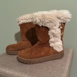 Girls faux shearling/suede boots size 2